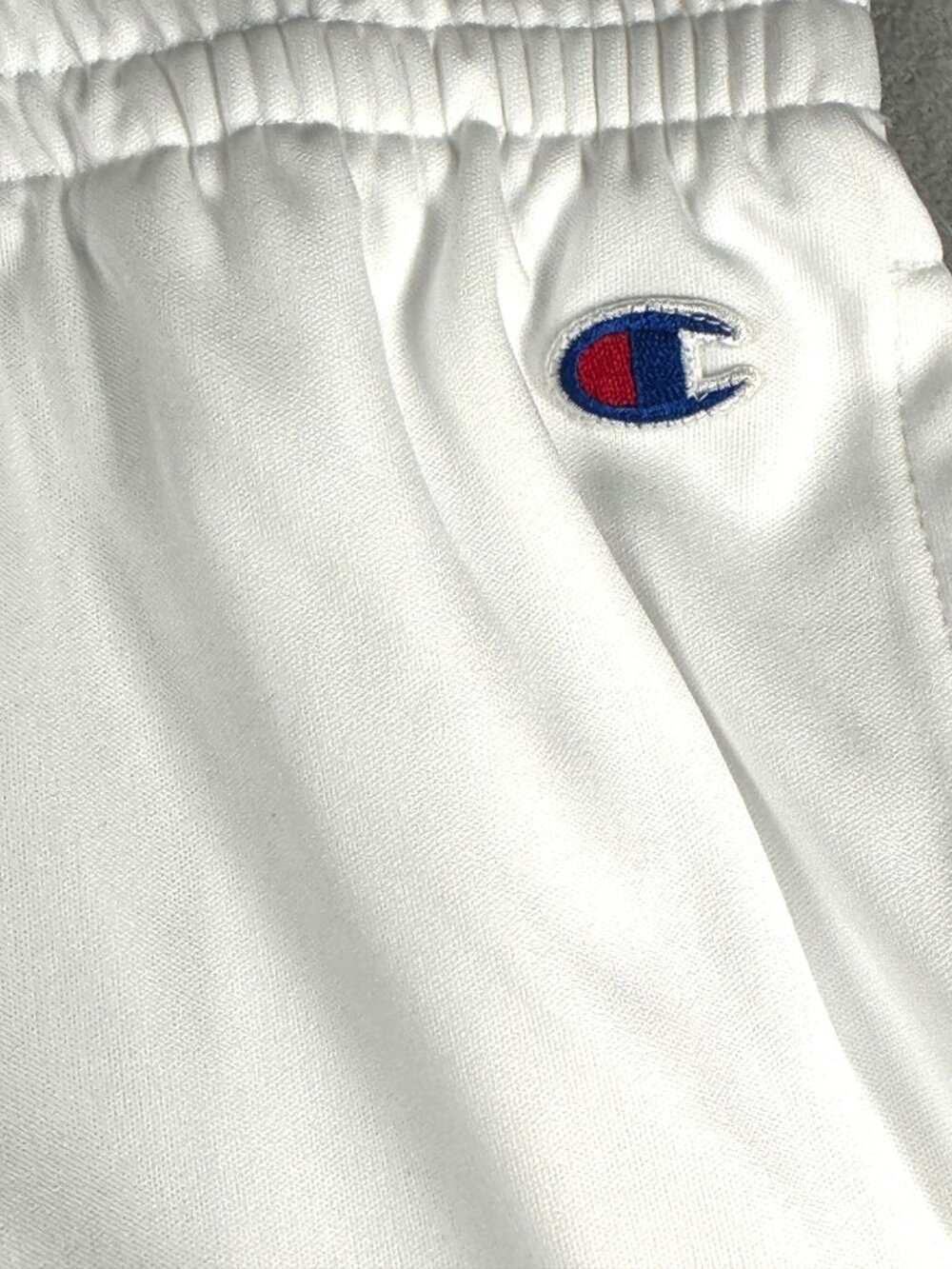 Champion Athletic Shorts Boys Small White Gray Elastic Waist Basketball Pockets - Picture 5 of 9